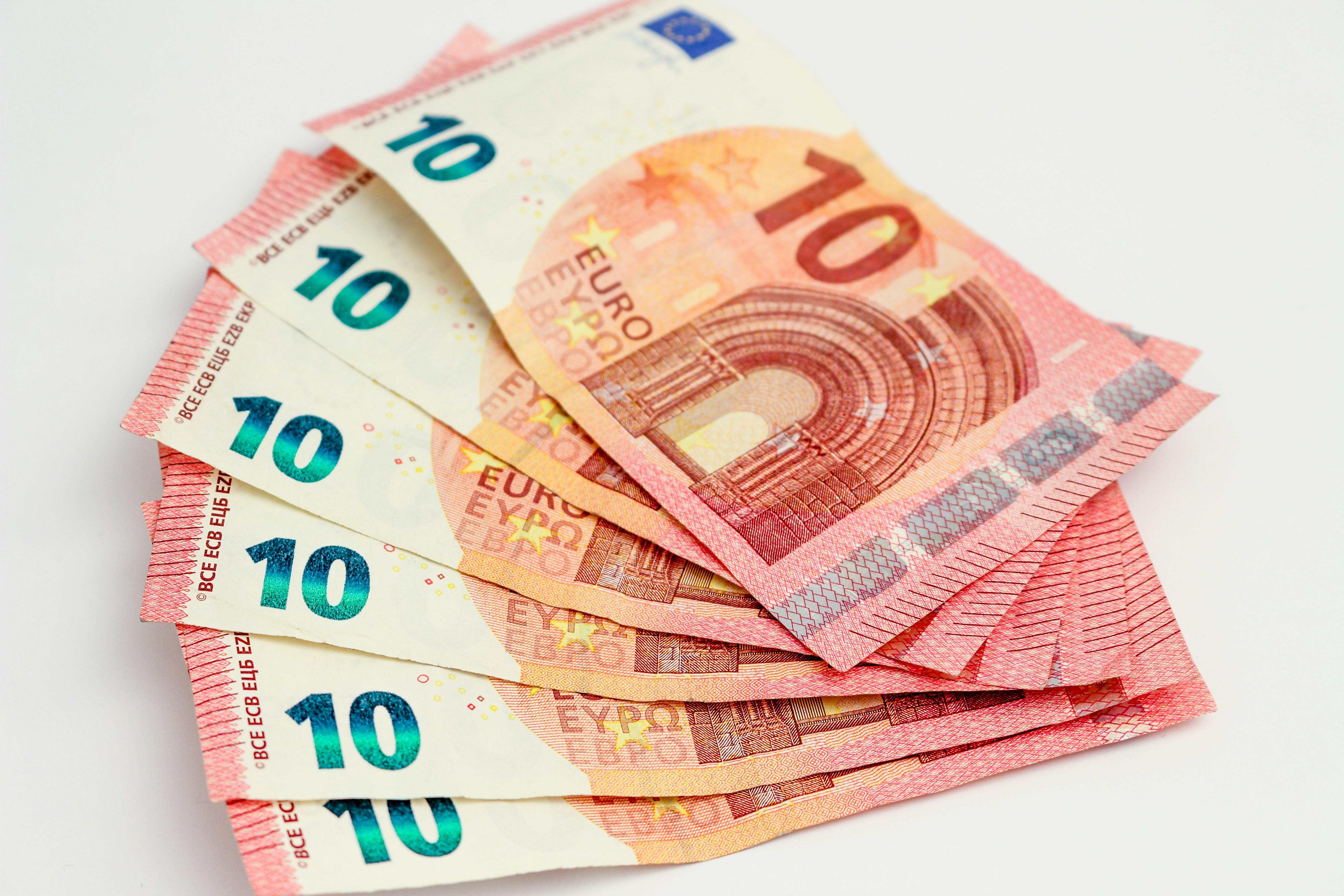 Best 5 Solutions for Reducing Credit Card Interest in 2025
