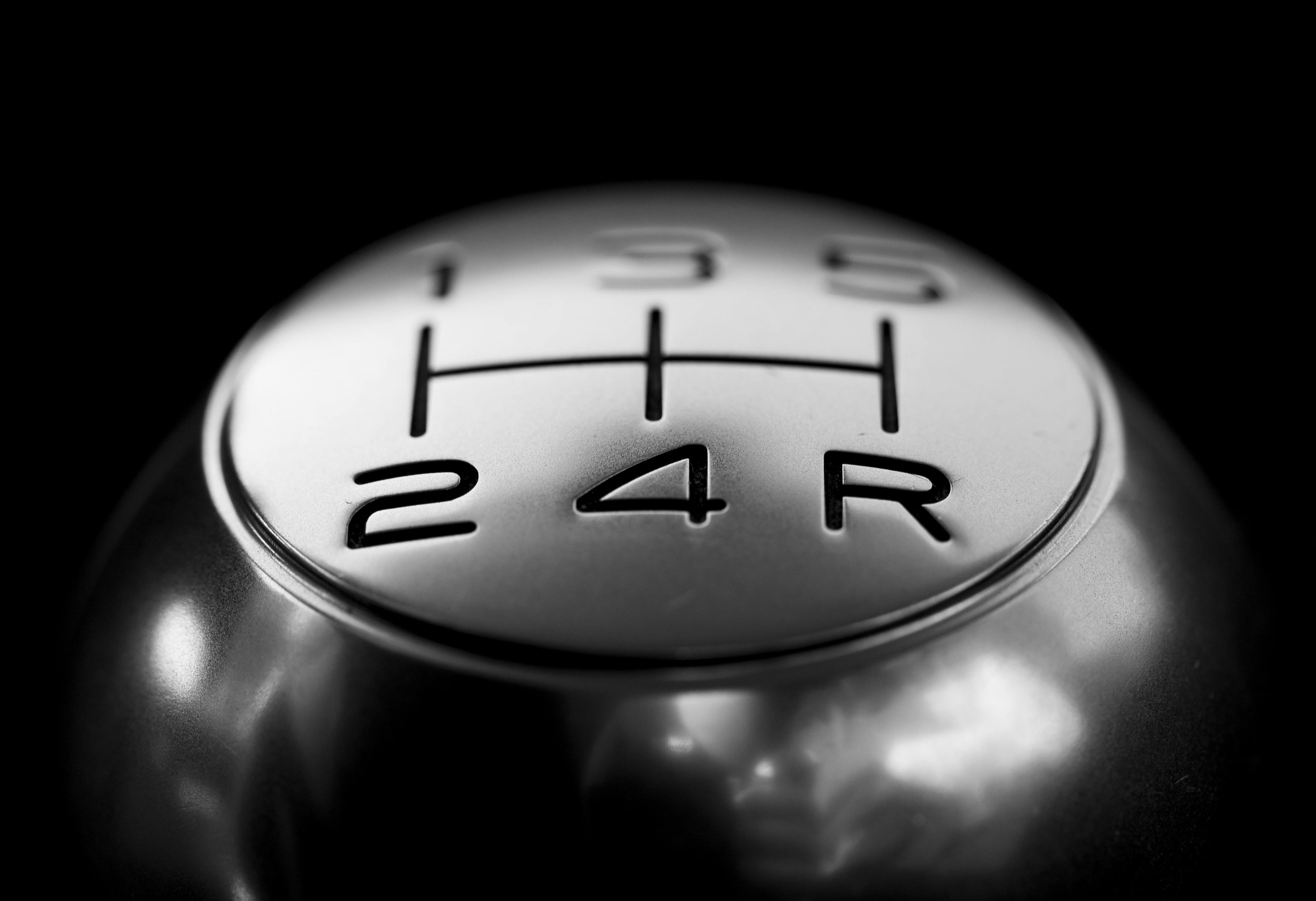 Smart Ways to Achieve Faster Nail Growth in 2025: Explore Expert Advice