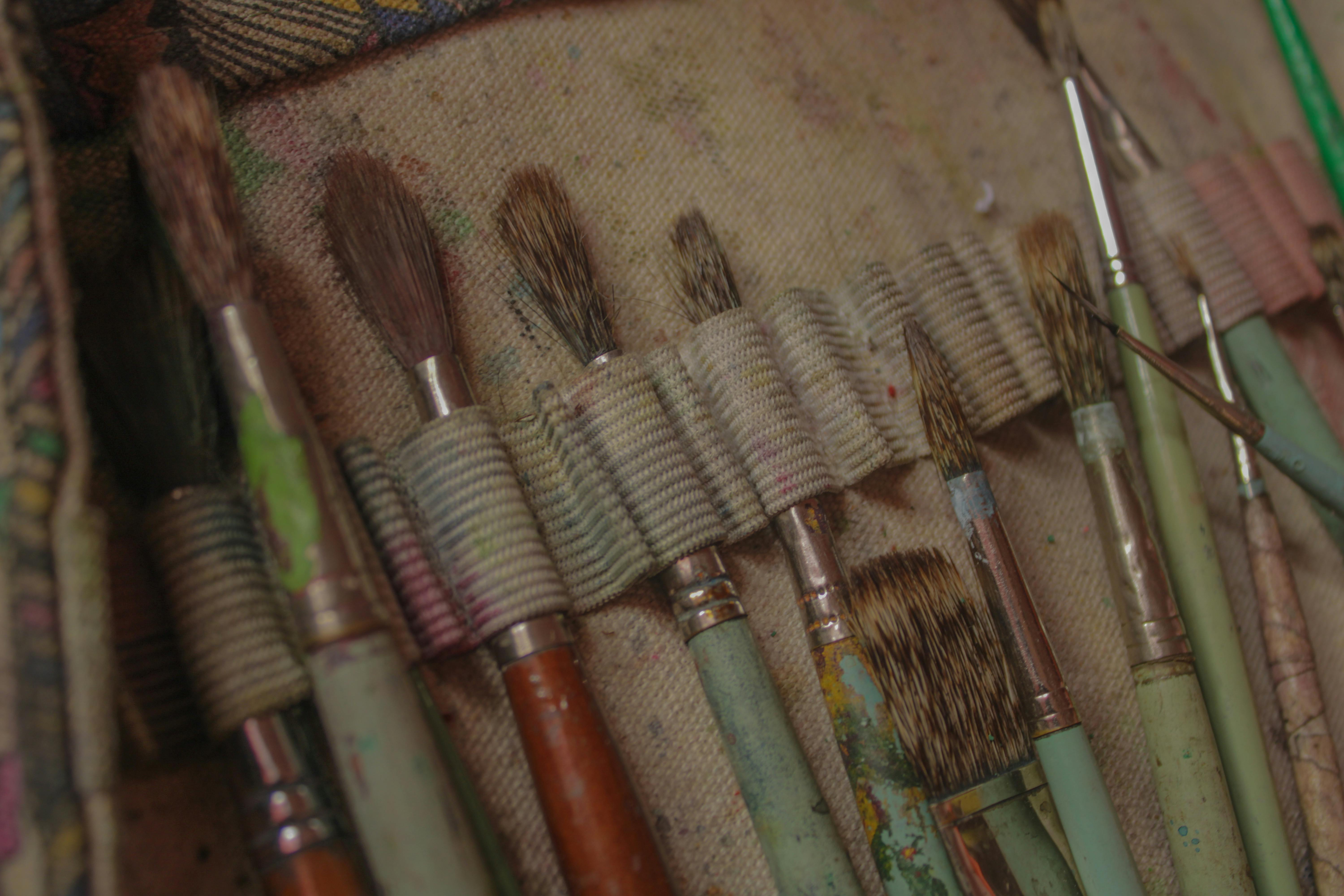 How to Properly Remove Acrylic Nails at Home for a Safe Finish