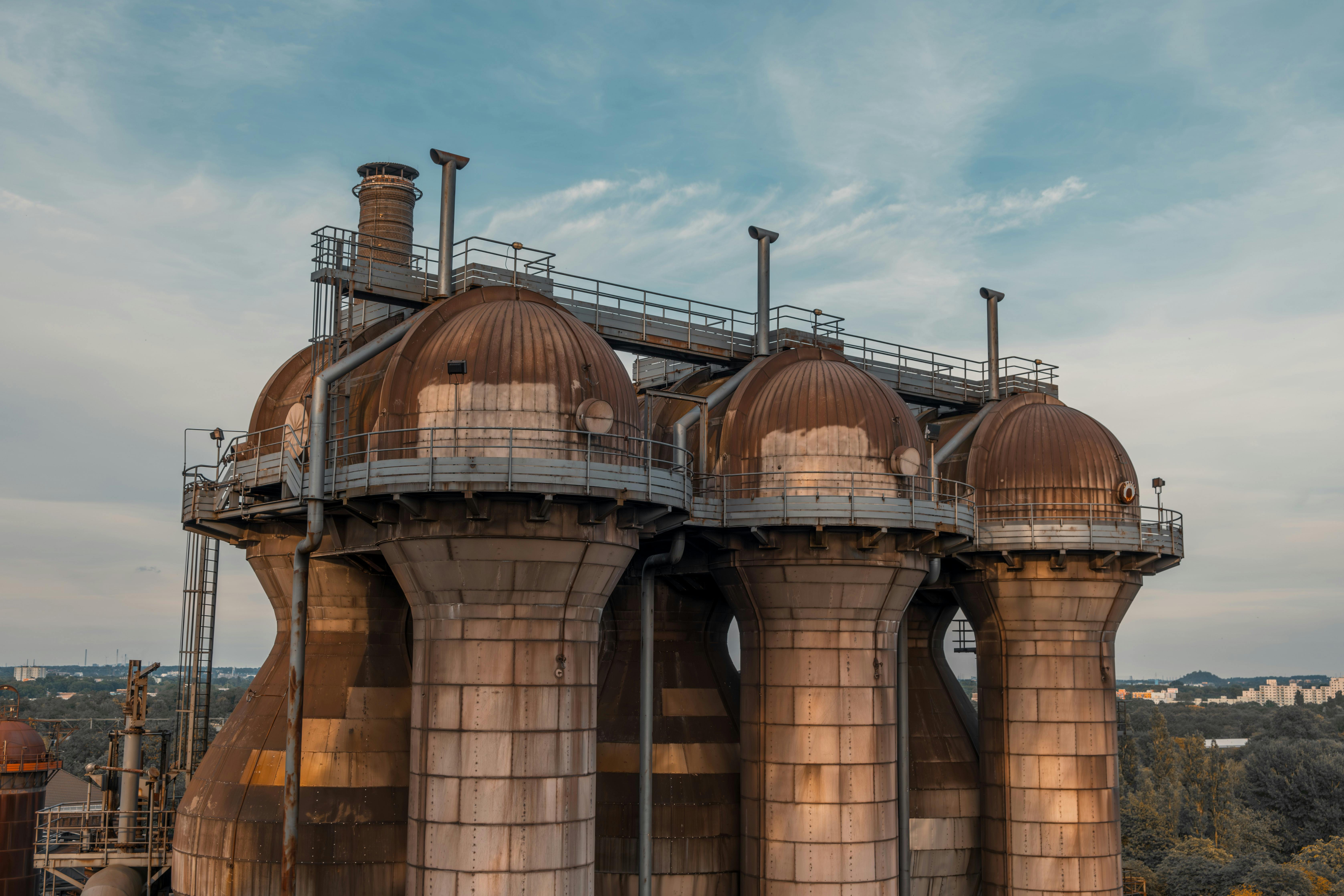 Essential Guide to How to Build a Bunker in 2025