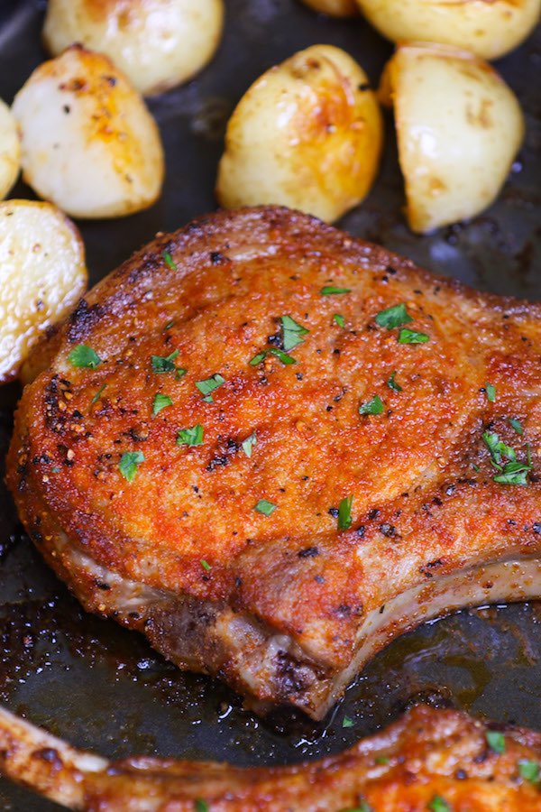 How long to bake boneless pork chops