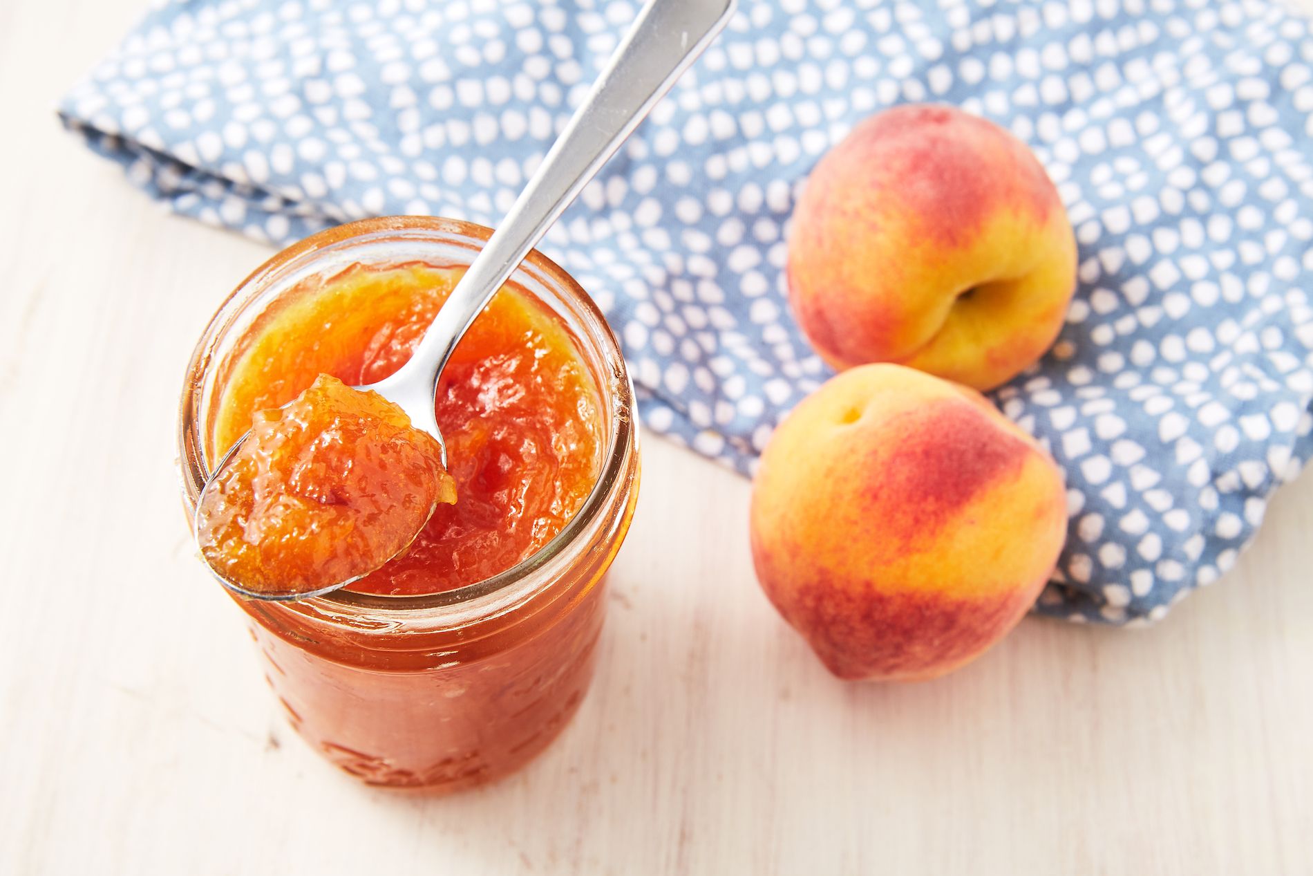 How to Make Peach Jam